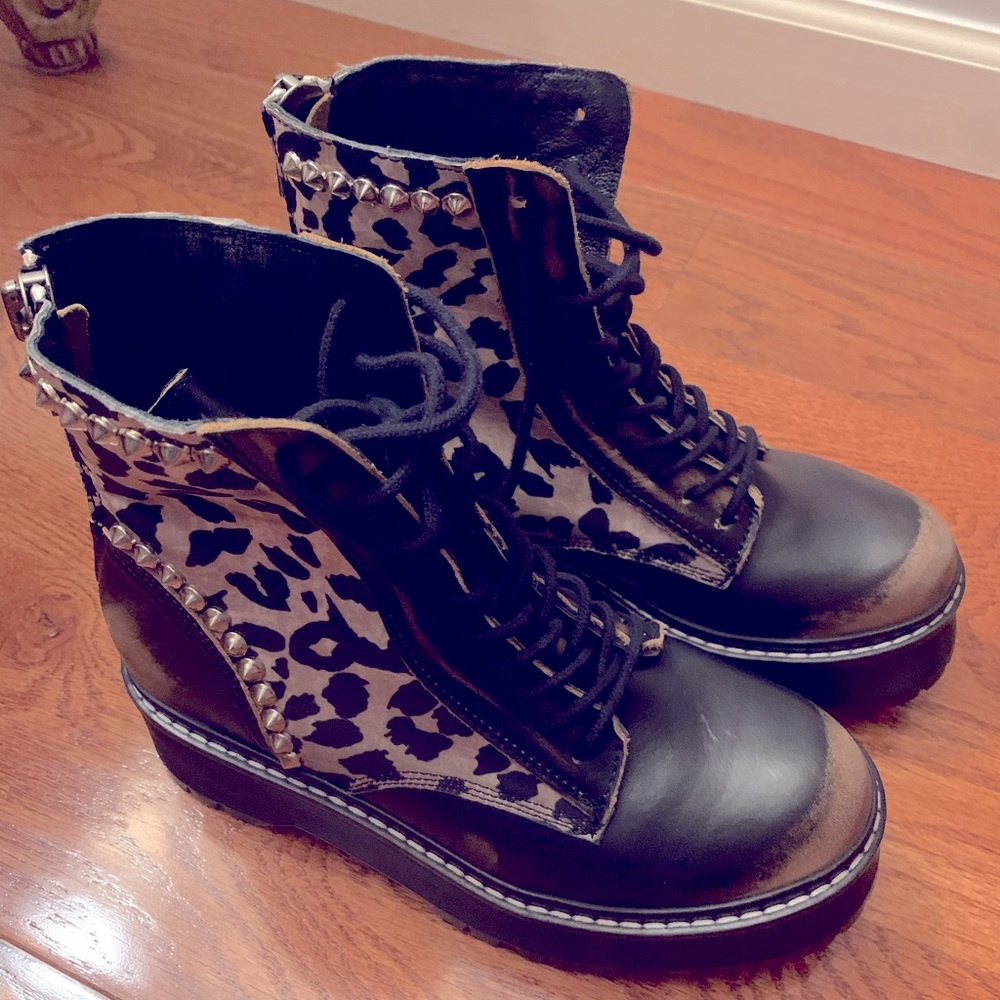 Brand New Steve Madden